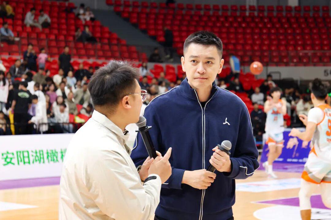 开云体育app-杨鸣现身十堰:他们距离CBA仅一步之遥!
